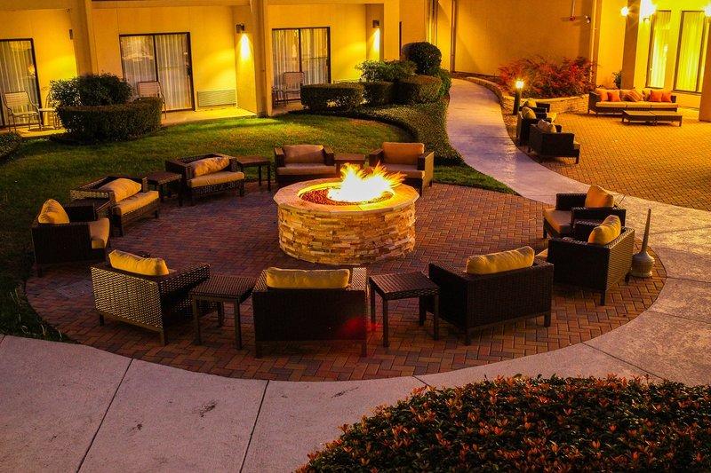 Country Inn & Suites By Radisson, Dallas-Love Field Eksteriør billede